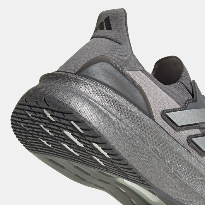 اديداس حذاء الجري الترابوست 5 للرجال رمادي image number 4