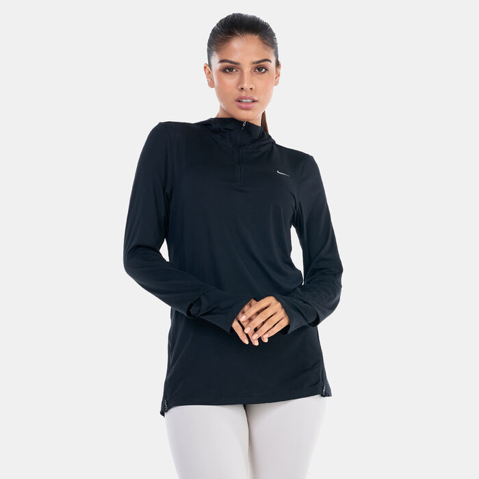 نايكي تيشيرت دراي-فت سويفت ايليمنت UV للنساء أسود image number 0