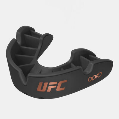 OPRO واقي الفم سيلف-فت UFC برونز-ليفل MMA أسود