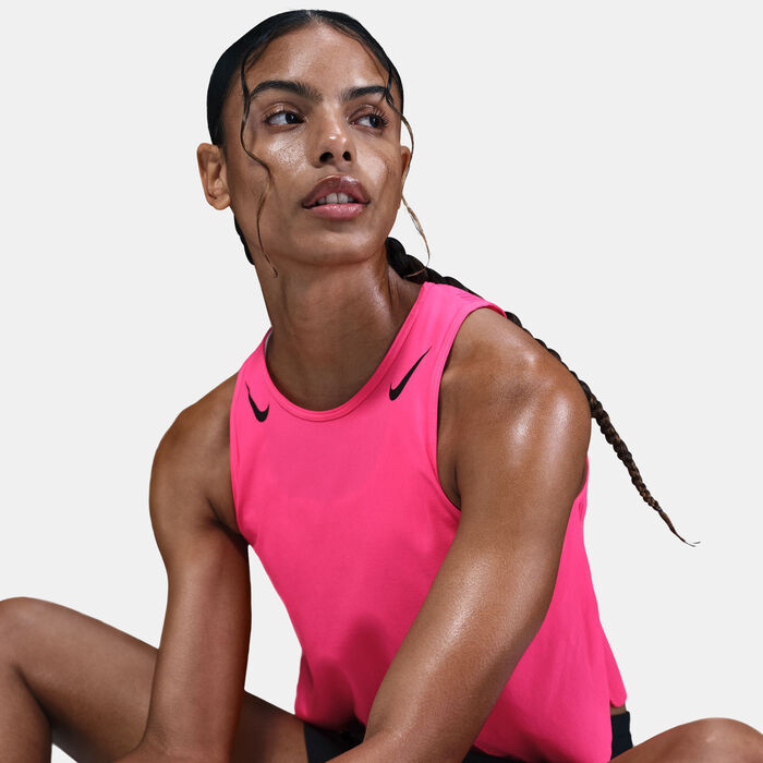 نايكي ايروسويفت تيشيرت جري قصير بلا أكمام دراي-فت ADV للنساء وردي image number 4