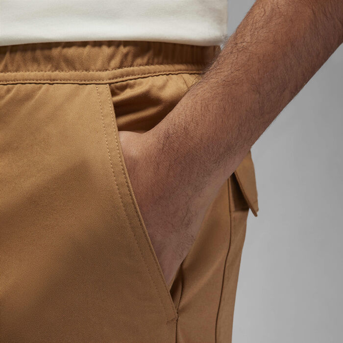 جوردن ايسنشالز بنطال شيكاغو للرجال بنى image number 2