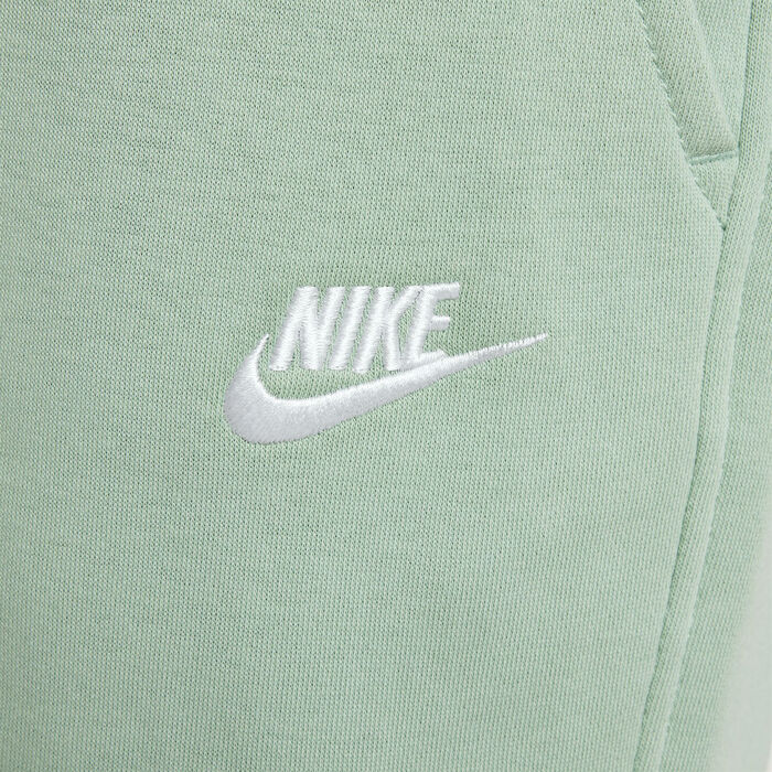 نايكي بناطيل سبورتسوير كلوب فليس للاطفال أخضر image number 5