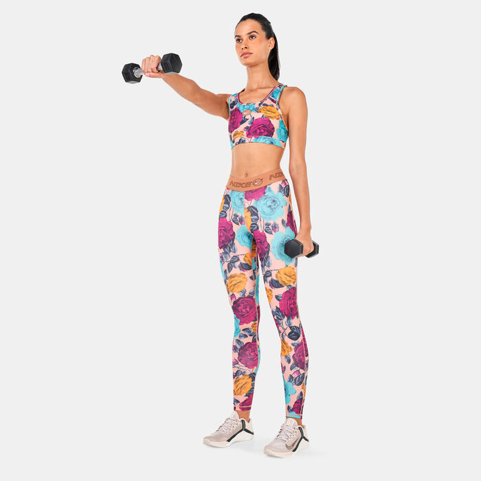 نايكي صدرية رياضية دراي- فت ايكون كلاش سووش سترابي للنساء أحمر image number 2