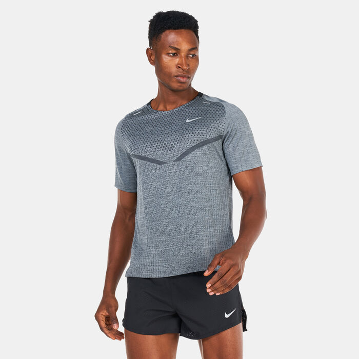 نايكي تيشيرت دراي-فت ADV تك نيت الترا للرجال رمادي image number 0