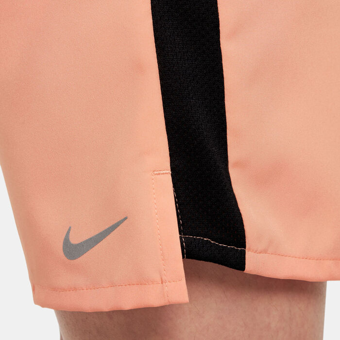 نايكي شورت التمرين تشالينجر دراي فت للاطفال خوخي image number 4