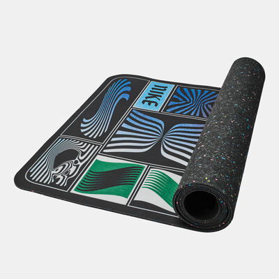 نايك حصيرة اليوغا ماستري أسود