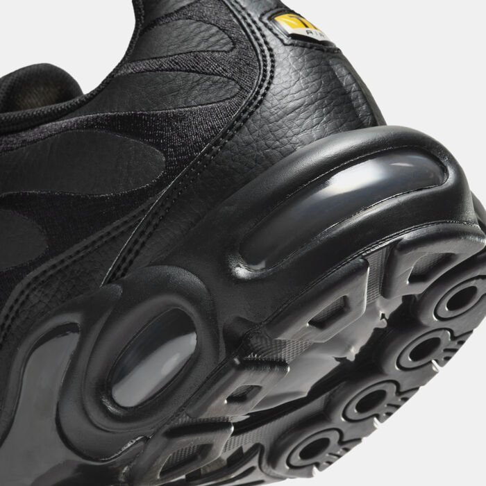 نايكي حذاء اير ماكس بلاس للرجال أسود image number 5