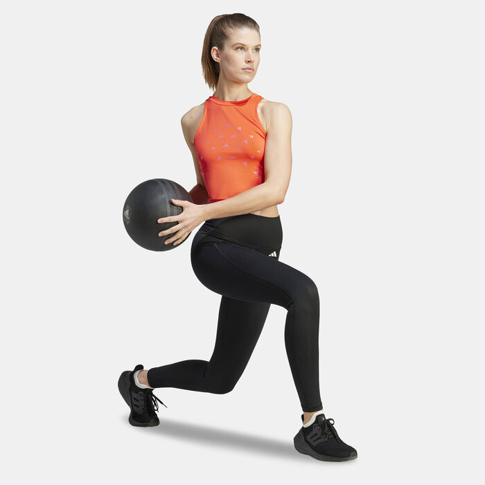 اديداس تيشيرت كروب بلا أكمام براند لوف ترينينج لوجو برينت للنساء أحمر image number 2