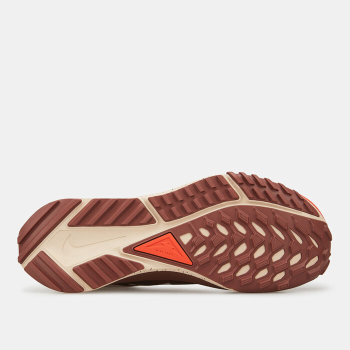 نايكي حذاء بيجاسوستريل 4 جور-تكس للنساء بنى image number 3