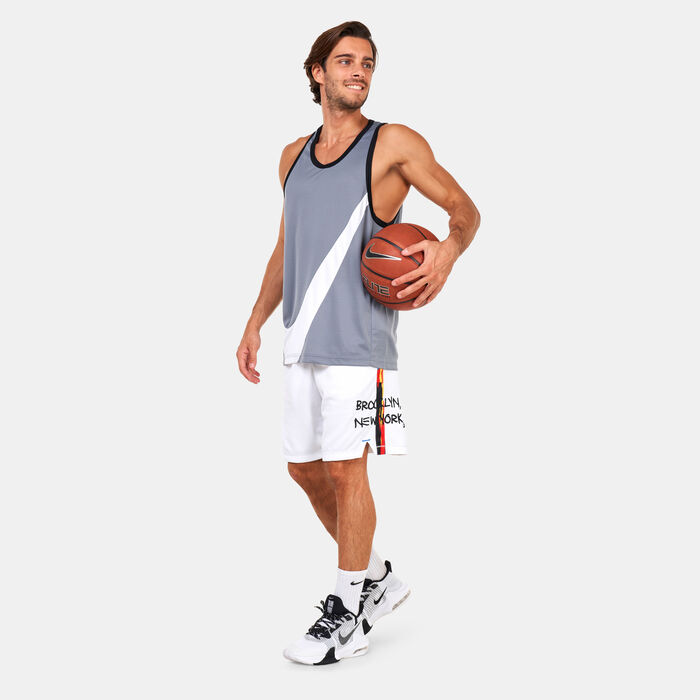 نايكي تيشيرت ان بي ايه بروكلين نتس دراي-فت 2022 سوينجمان للرجال أبيض image number 2