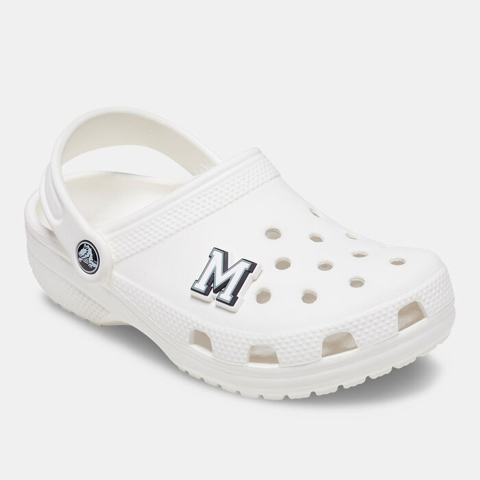 كروكس جيبيتز تشارم حرف M متعدد image number 2