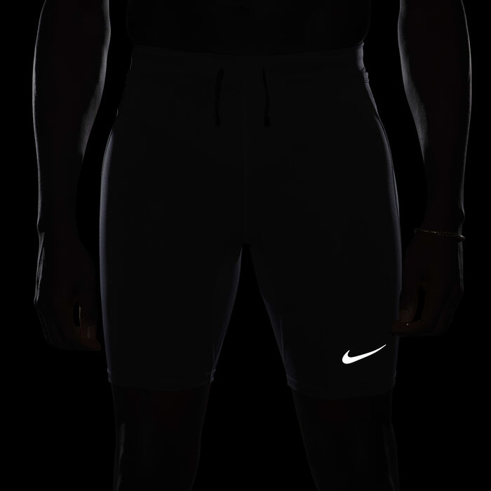 نايكي فاست شورت جري ضيق دراي-فت بريف-لايند بطول 1/2 للرجال رمادي image number 6