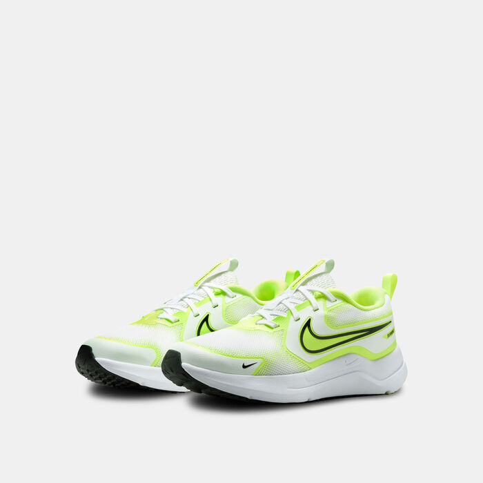 نايكي حذاء الجري على الطرق كوزميك للأطفال أخضر image number 1