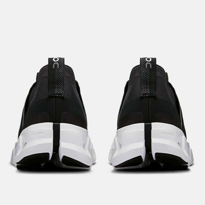 اون حذاء الجري كلاود سويفت 4 للنساء أسود image number 5