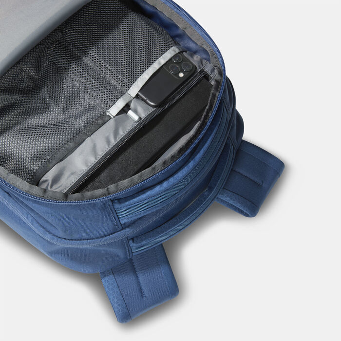 ذا نورث فيس حقيبة الظهر فولت رمادي image number 4