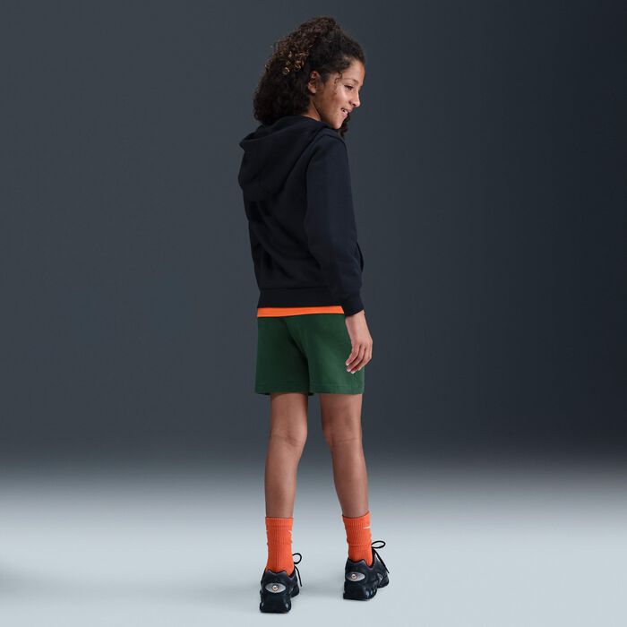 نايكي شورت سبورتسوير كلوب نت للاطفال الكبار أخضر image number 6