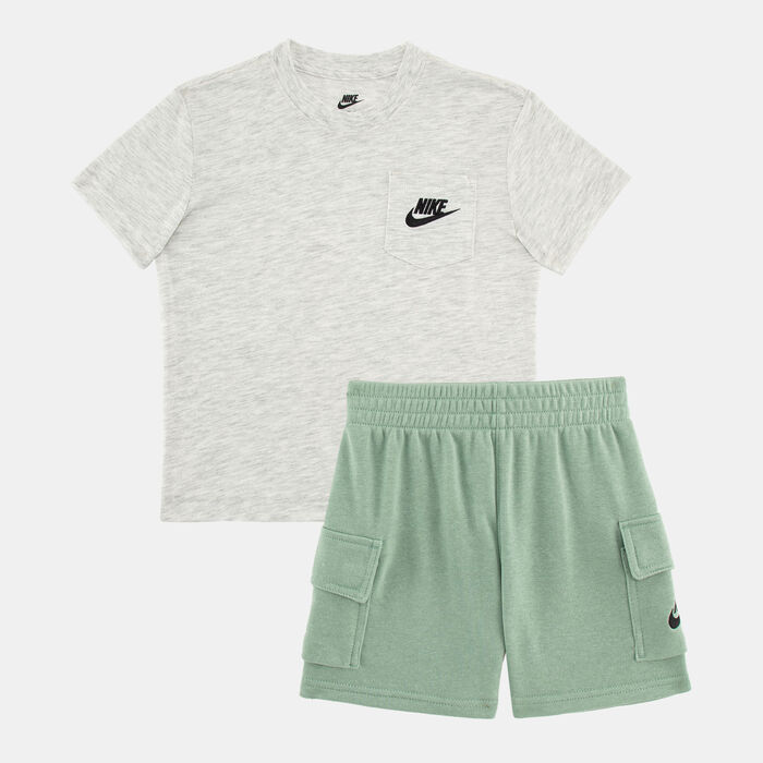 نايكي طقم تيشيرت بوكت وشورت فرنش تيري للأطفال أخضر image number 0