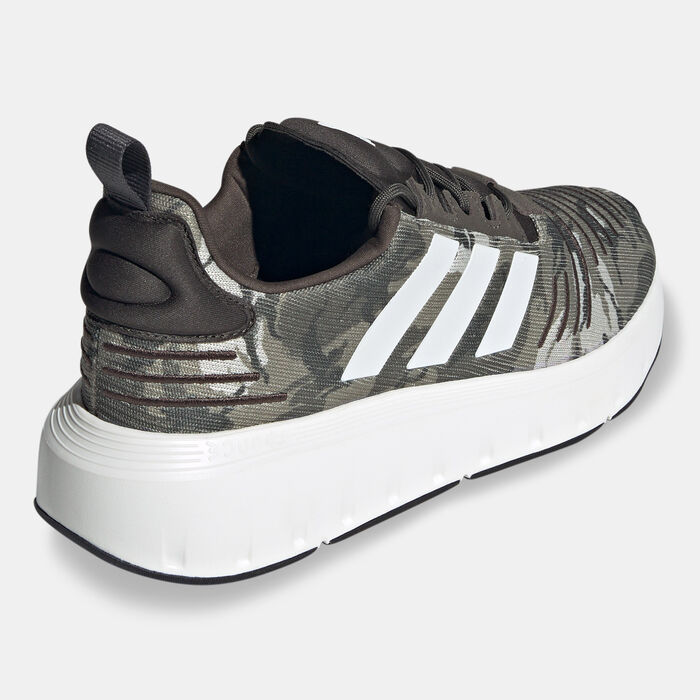 اديداس حذاء سويفت رَن 23 للرجال أخضر image number 1