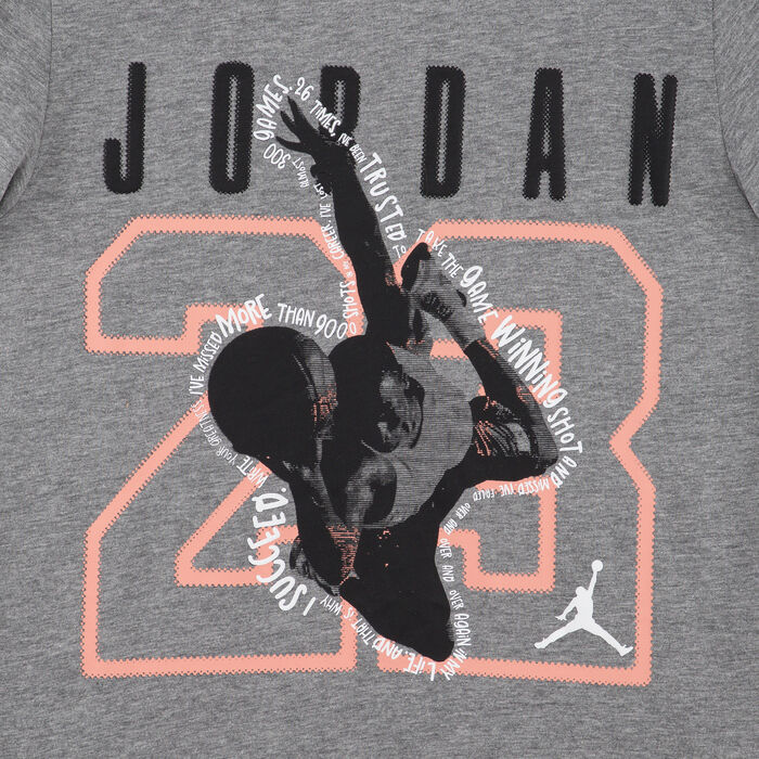 نايكي تيشيرت فيوتشر فلايت للأطفال رمادي image number 2